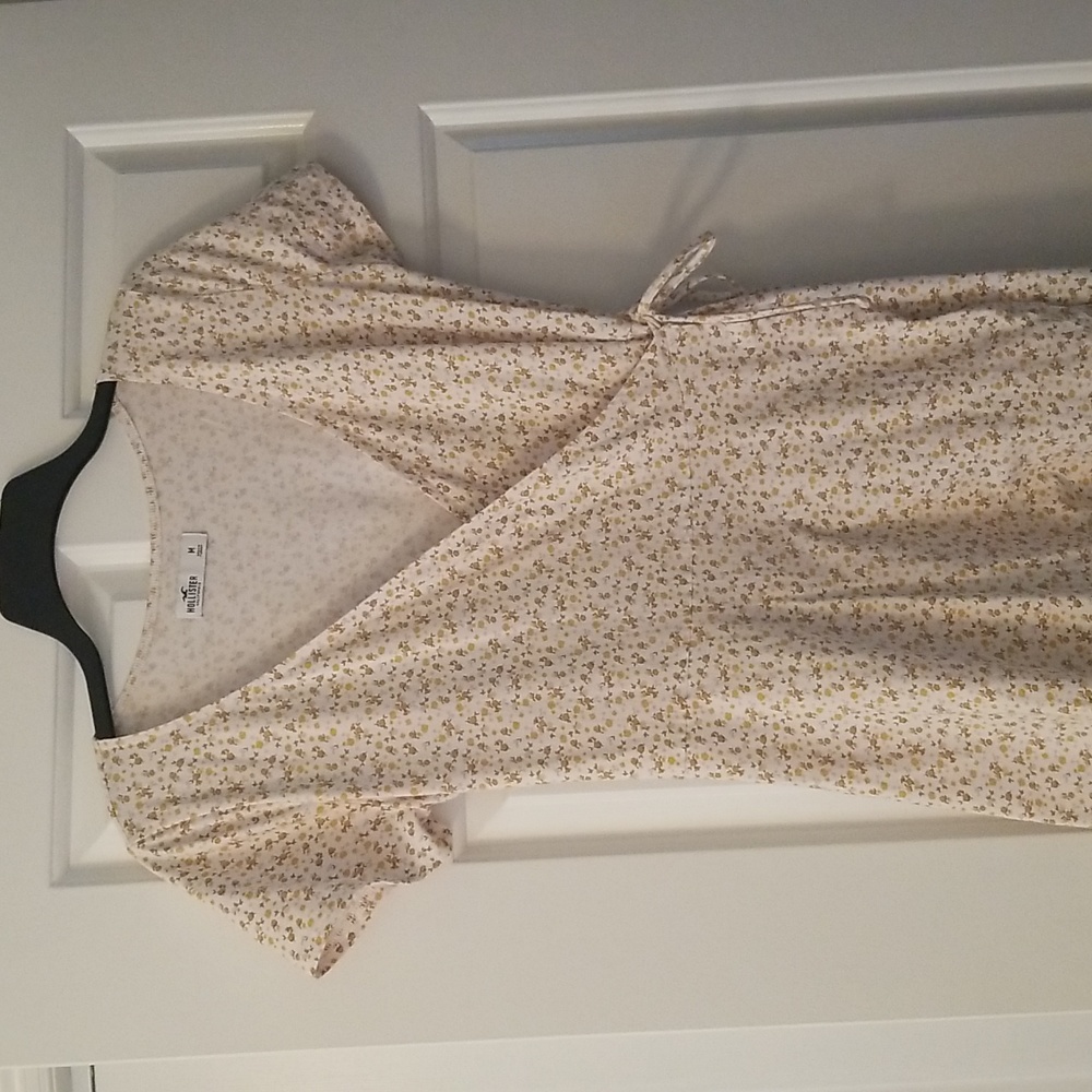 Hollister dress